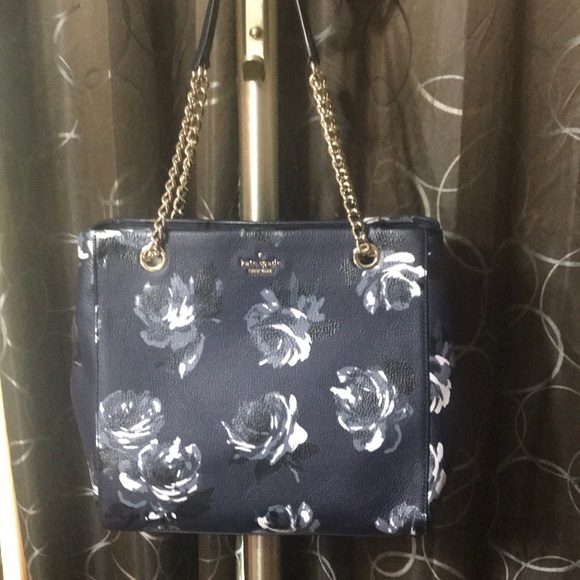 kate spade Handbags - NWT Kate Spade Willis Briar Lane Night Rose